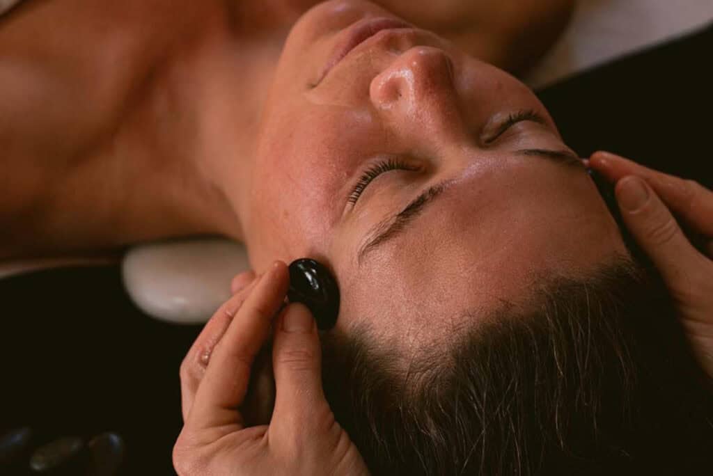 Earth Sea Stone Facial