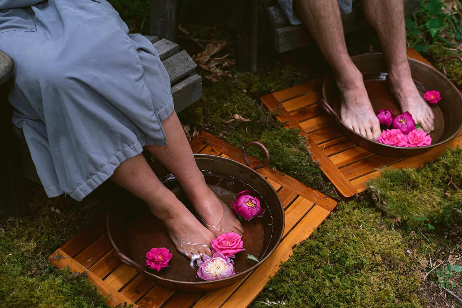 Flower foot bath